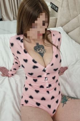 Проститутка АРИНОЧКА(25лет,Новосибирск)